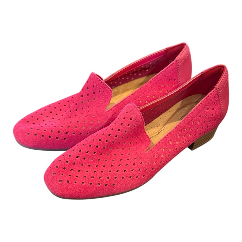 Clarks Women's Juliet Hayes Hot Pink Perforated Suede Comfort Shoes Loafers 7.5